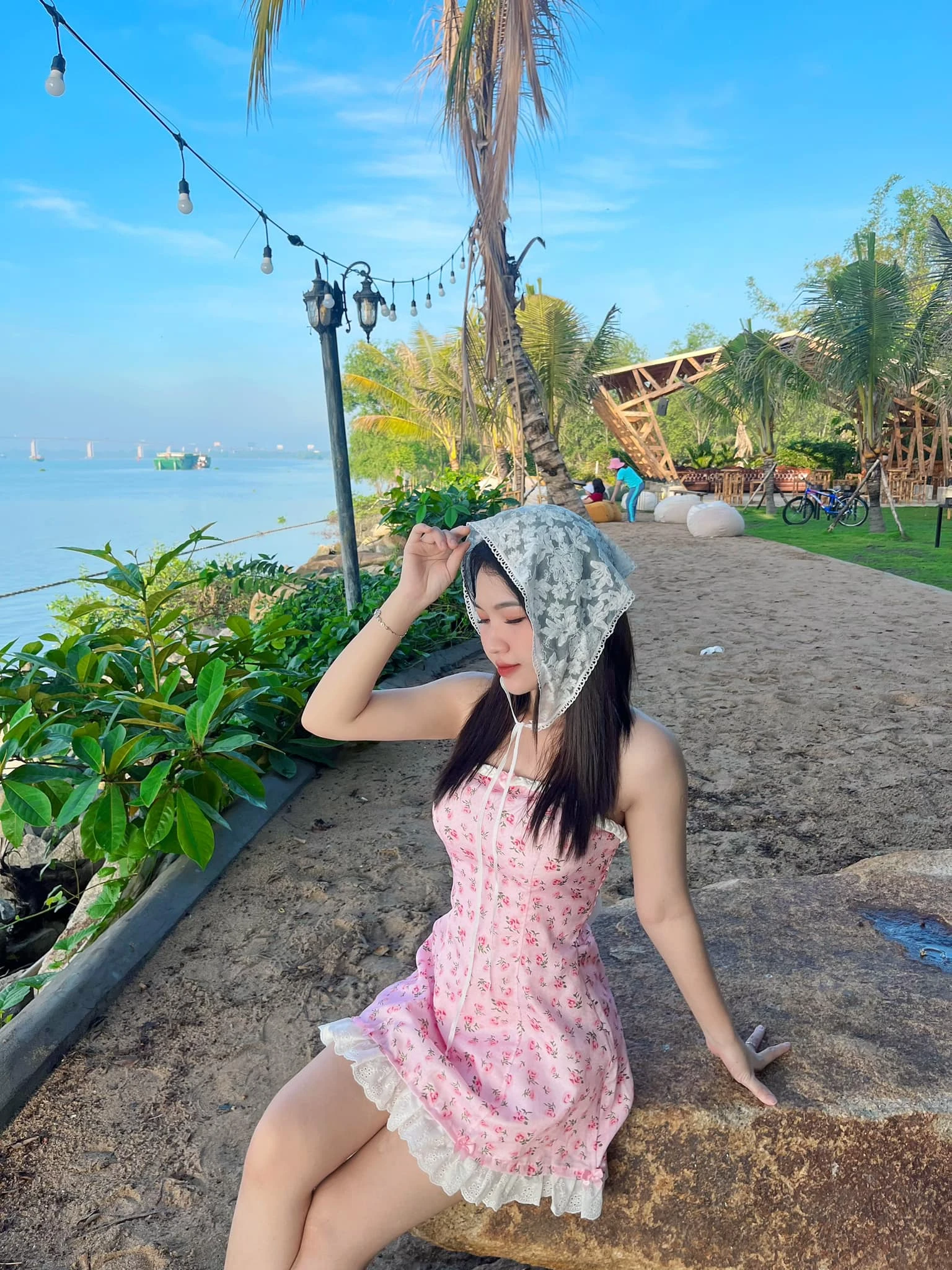Nguyễn thoại cẩm tú 5