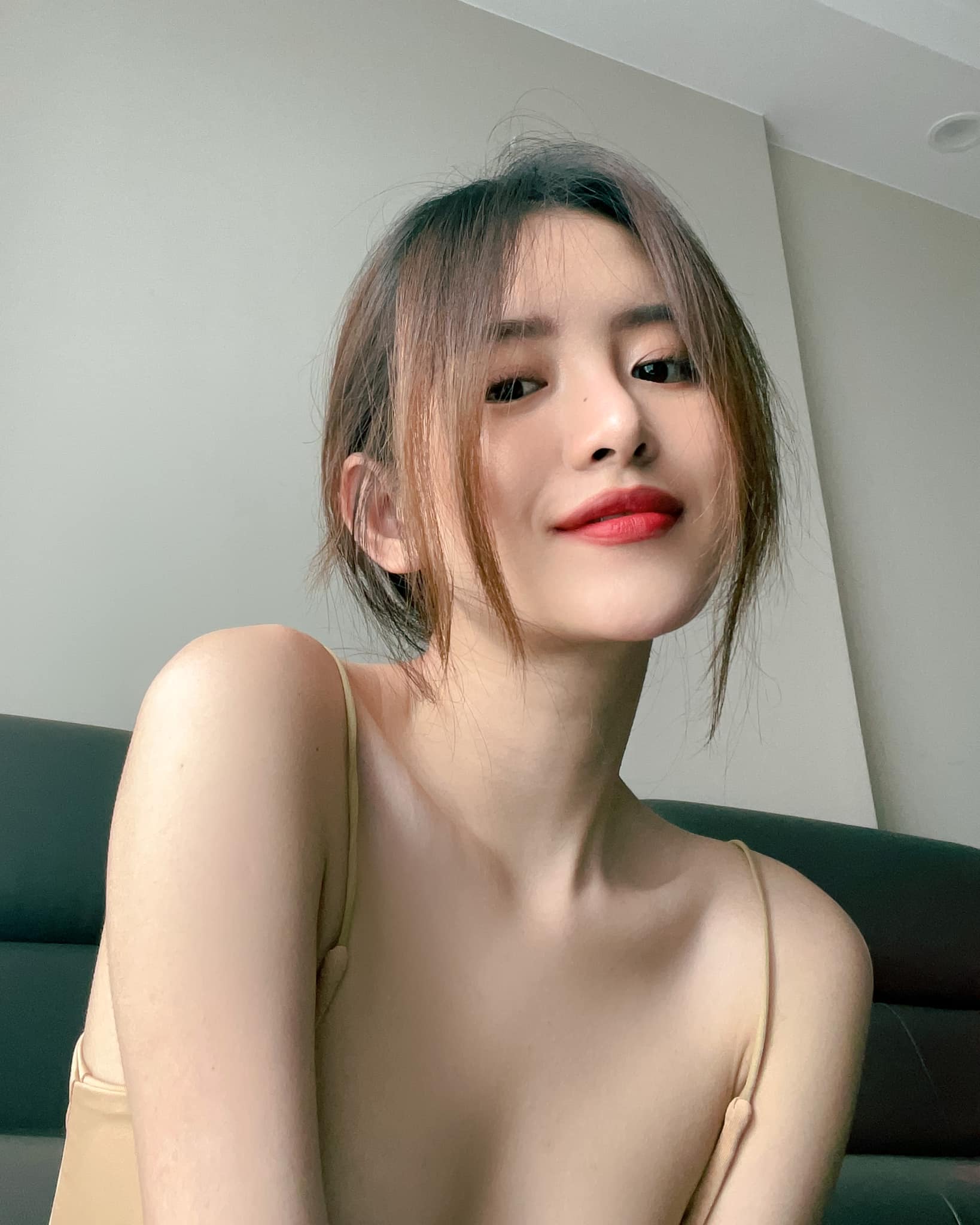 Ngô thùy trâm 5